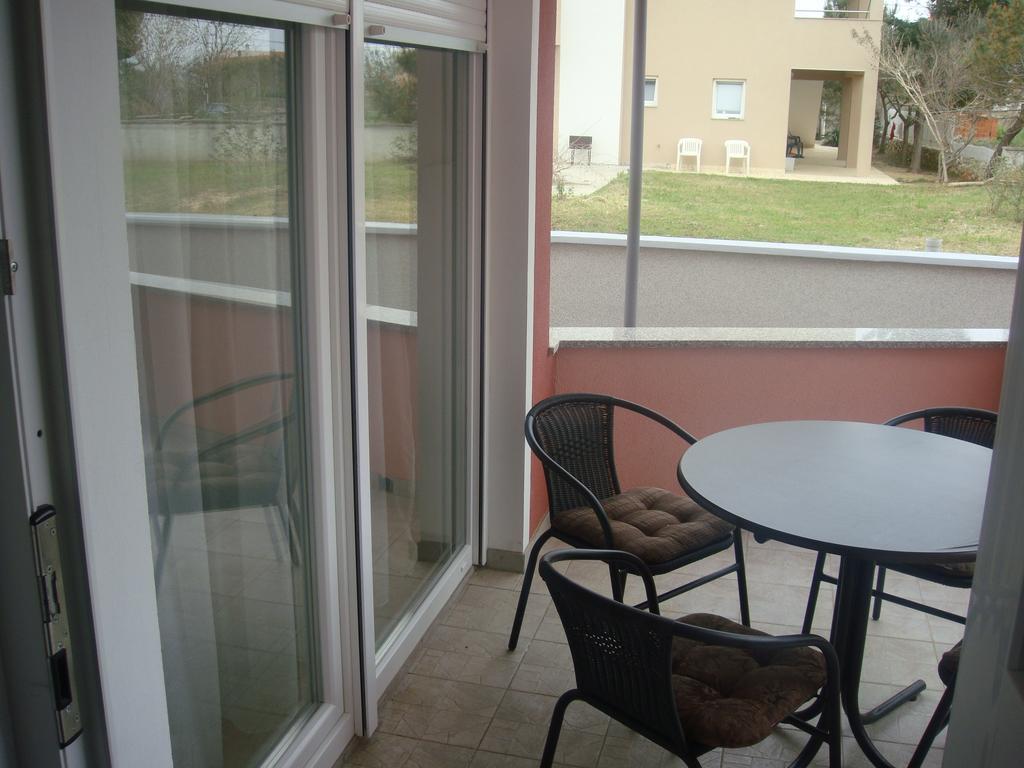 פריבלאקה Apartments Vladimir מראה חיצוני תמונה