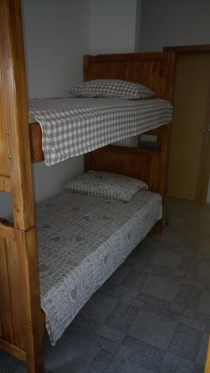 פריבלאקה Apartments Vladimir מראה חיצוני תמונה